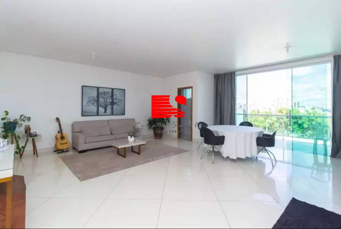 Casa, 3 quartos, 325 m² - Foto 1